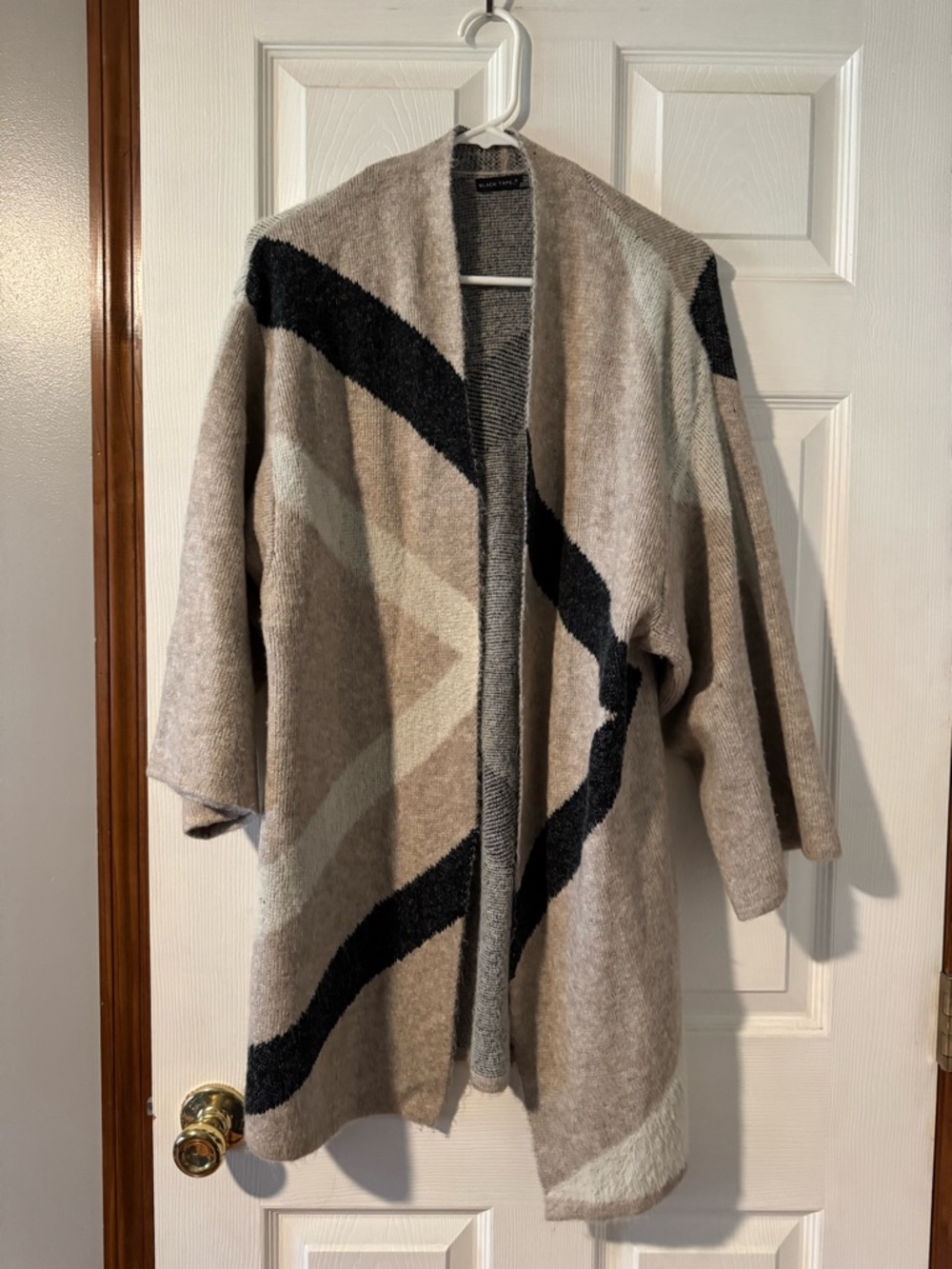 Black Tape_ Beige, Black & Cream Geometric Open Front Cardigan